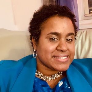 Meet your Posher, Shaniqua